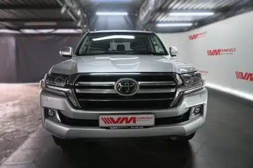 Toyota Land Cruiser 200