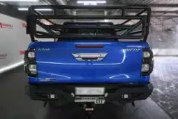 
										Toyota Hilux full									