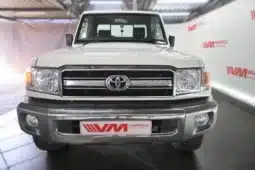 
										Toyota Land Cruiser 79 full									