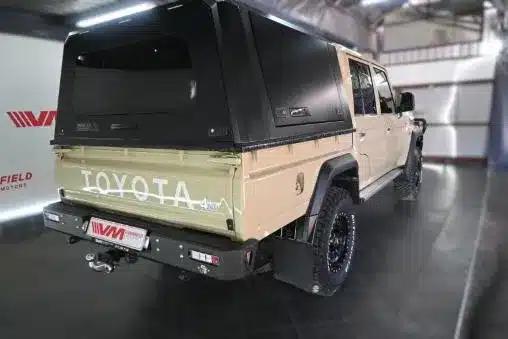 Toyota Land Cruiser 79