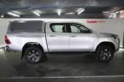 
										Toyota Hilux full									