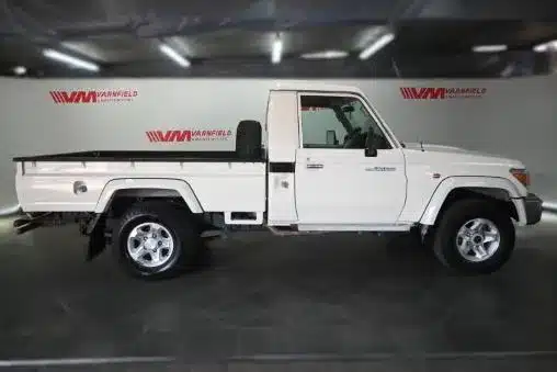 Toyota Land Cruiser 79