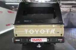 
										Toyota Land Cruiser 79 full									