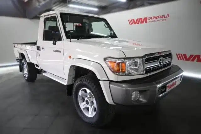 Toyota Land Cruiser 70