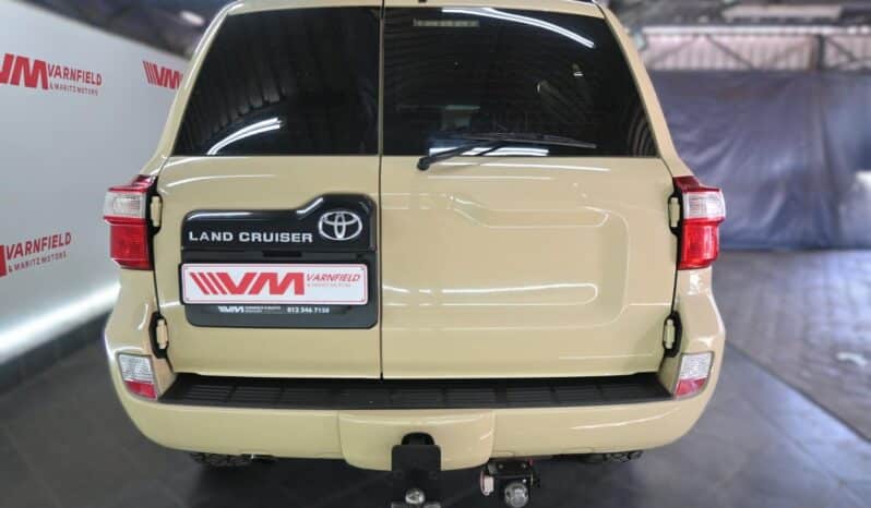 Toyota Land Cruiser 200 4.5D-4D V8 GX full