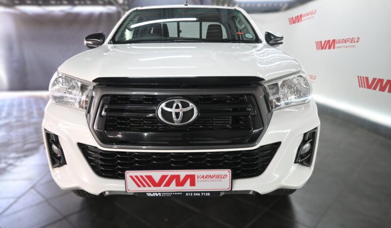 Toyota Hilux 2.4GD-6 Xtra cab SRX full