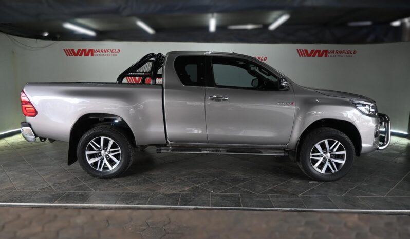Toyota Hilux 2.8GD-6 Xtra cab Raider auto full
