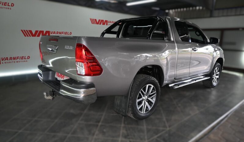 Toyota Hilux 2.8GD-6 Xtra cab Raider auto full
