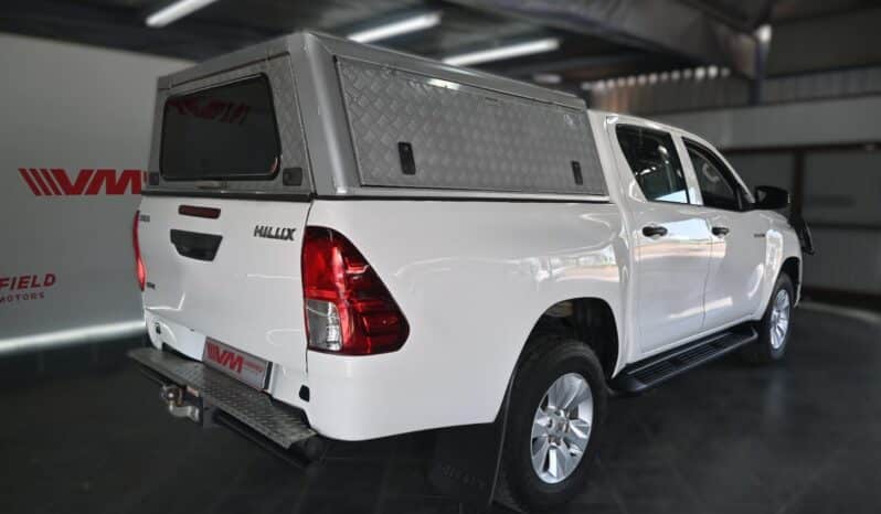 Toyota Hilux 2.4GD-6 Double Cab SRX full