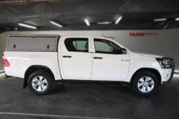 Toyota Hilux 2.4GD-6 Double Cab SRX full