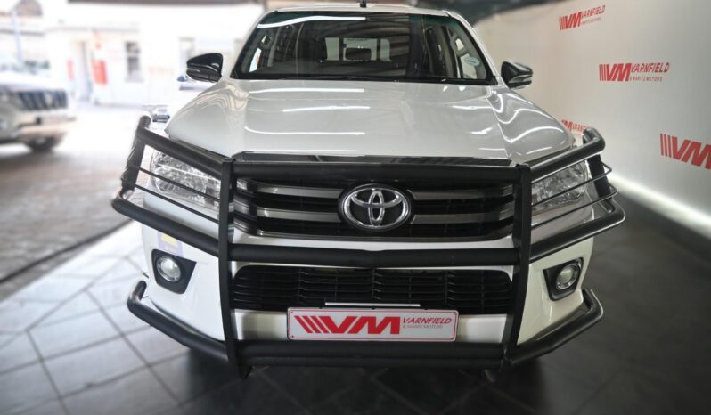 Toyota Hilux 2.4GD-6 Double Cab SRX full