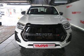 Toyota Hilux 2.8GD-6 Double Cab 4×4 GR-Sport / GR-S