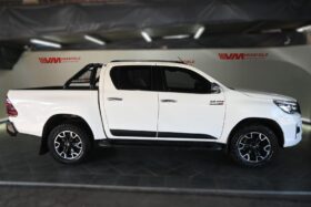 Toyota Hilux 2.8GD-6 Double Cab 4×4 Legend 50