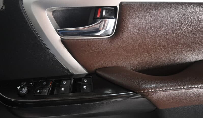 Toyota Fortuner 2.8GD-6 4×4 Auto full