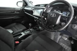 Toyota Hilux 2.8GD-6 Xtra cab Raider auto full