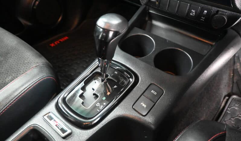 Toyota Hilux 2.8GD-6 Double Cab 4×4 GR-Sport / GR-S full