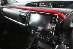Toyota Hilux 2.8GD-6 Double Cab 4×4 GR-Sport / GR-S full