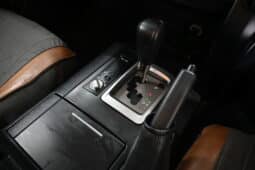 Toyota Land Cruiser 200 4.5D-4D V8 GX-R full