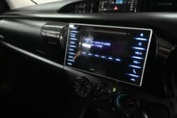 Toyota Hilux 2.4GD-6 Double Cab SRX full