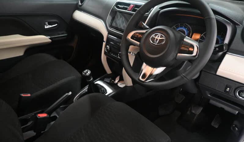 Toyota Rush 1.5 S full