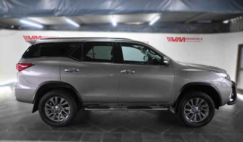 Toyota Fortuner 2.8GD-6 R/B A/T full