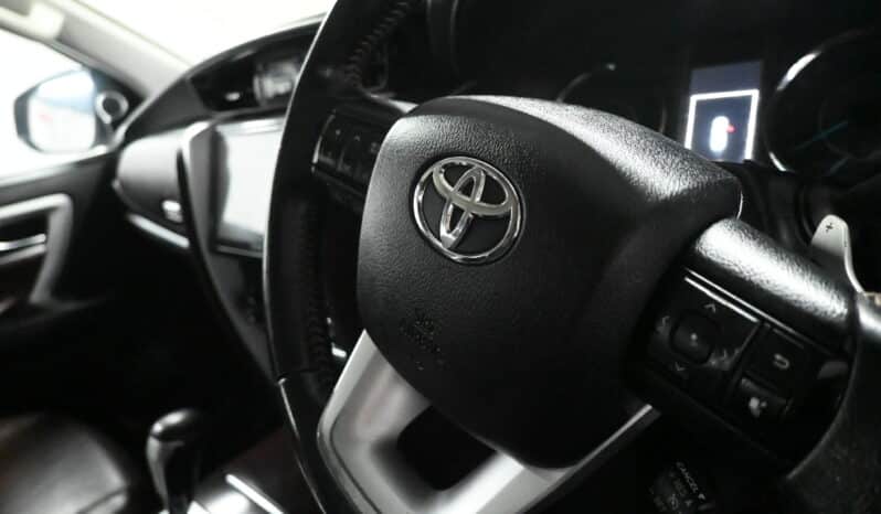 Toyota Fortuner 2.8GD-6 R/B A/T full