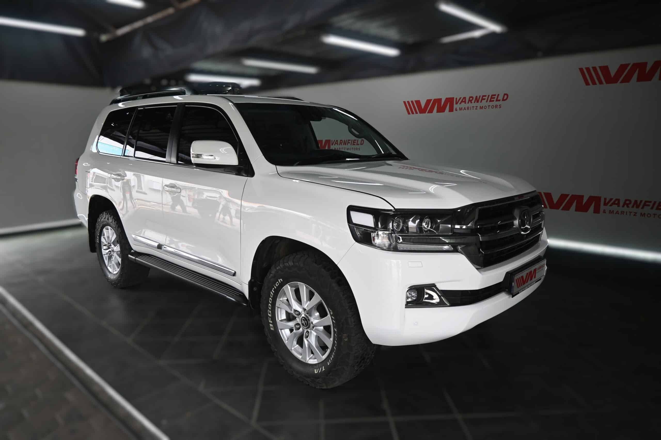 Toyota Land Cruiser 200 V8 4.5D VX-R A/T