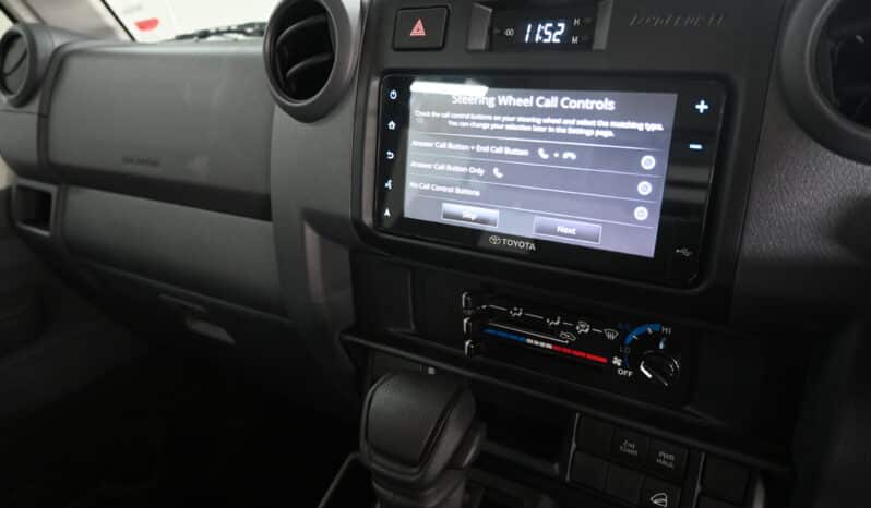 Toyota Land Cruiser 79 2.8GD-6 D/C A/T full