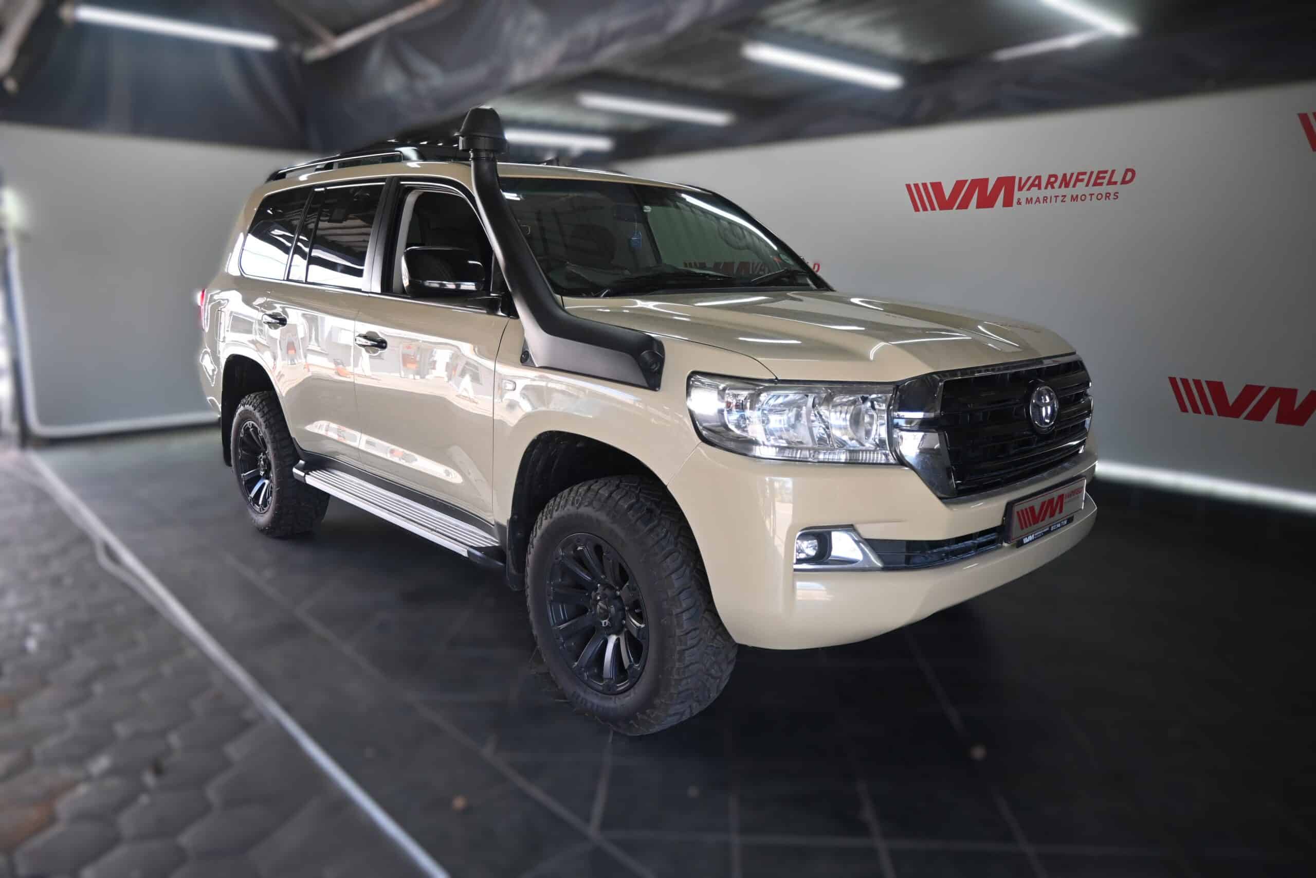 Toyota Land Cruiser 200 4.5D-4D V8 GX