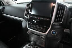 TOYOTA LAND CRUISER 200 V8 4.5D VX-R A/T