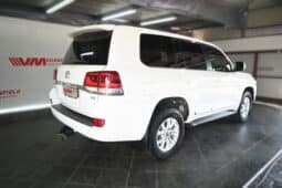 TOYOTA LAND CRUISER 200 V8 4.5D VX A/T