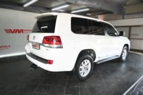TOYOTA LAND CRUISER 200 V8 4.5D VX A/T