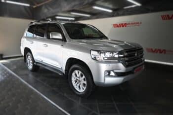 TOYOTA LAND CRUISER 200 V8 4.5D VX-R A/T