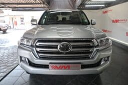 TOYOTA LAND CRUISER 200 V8 4.5D VX-R A/T