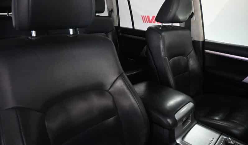 TOYOTA LAND CRUISER 200 V8 4.5D VX-R A/T full