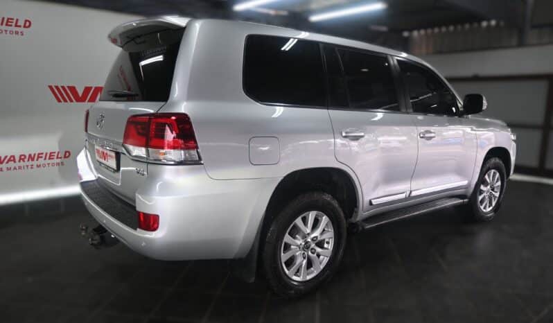 TOYOTA LAND CRUISER 200 4.5D-4D VX A/T full