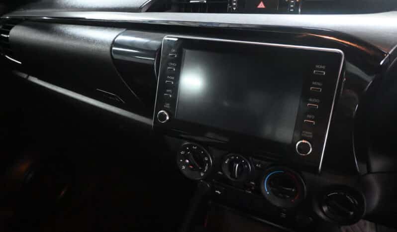 TOYOTA HILUX 2.8GD-6 RB LEGEND 4X4 A/T E/C full