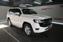 TOYOTA LAND CRUISER 300 3.3D GX-R V6
