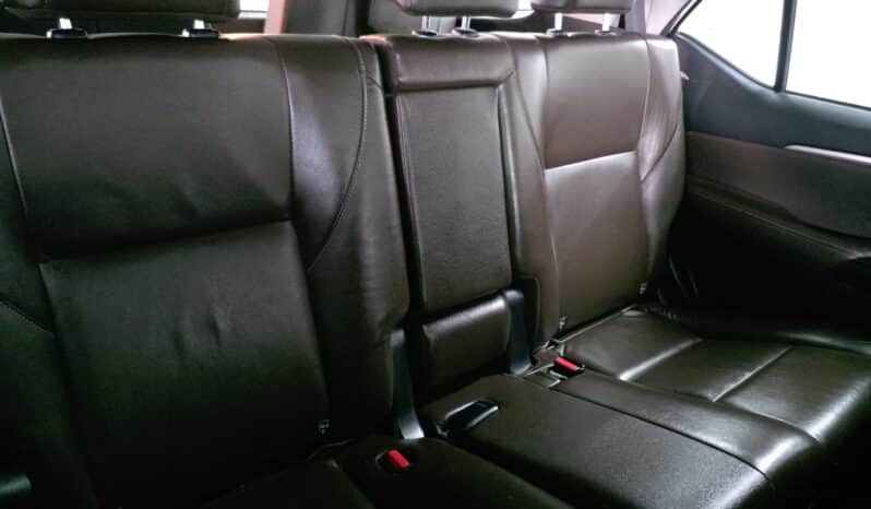 TOYOTA FORTUNER 2.8GD-6 4X4 full