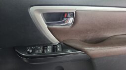 TOYOTA FORTUNER 2.8GD-6 4X4 full