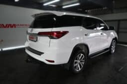 TOYOTA FORTUNER 2.8GD-6 RB A/T
