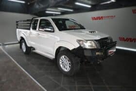 TOYOTA HILUX 3.0D-4D RAIDER E/C 4X4