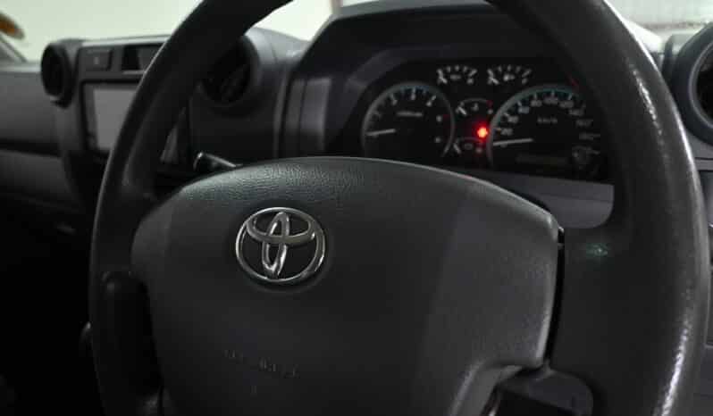 TOYOTA LAND CRUISER 79 4.5D P/U D/C full