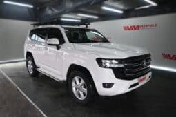 TOYOTA LAND CRUISER 300 3.3D V6 GX-R