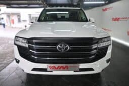 TOYOTA LAND CRUISER 300 3.3D V6 GX-R