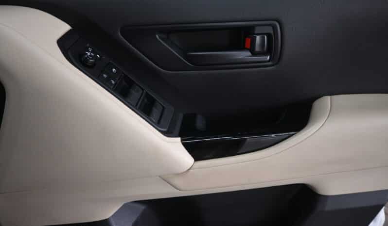 TOYOTA LAND CRUISER 300 3.3D V6 GX-R full