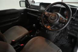 SUZUKI JIMNY 1.5 GLX full