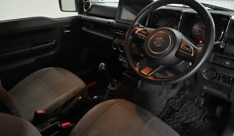 SUZUKI JIMNY 1.5 GLX full