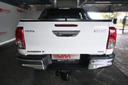 TOYOTA HILUX 2.4GD-6 RAIDER X 4X4 A/T P/U D/C