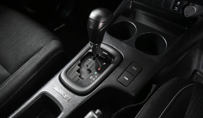 TOYOTA HILUX 2.4GD-6 RAIDER X 4X4 A/T P/U D/C full